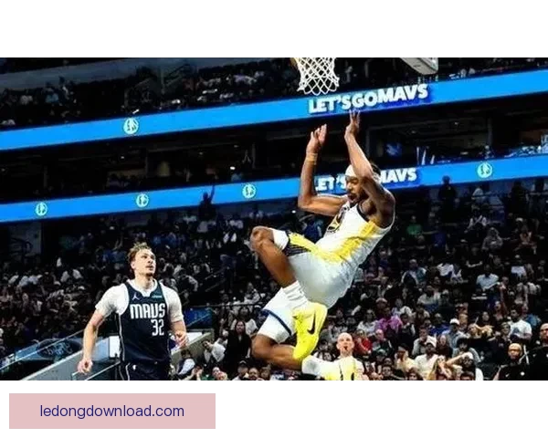 穆迪左膝髌腱撕裂赛季报销 将进入长期康复期