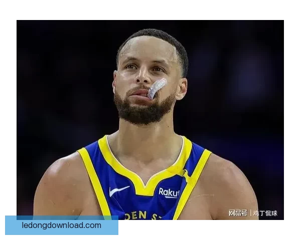 库里谈膝盖伤势可能伴随职业生涯称这将成为常态